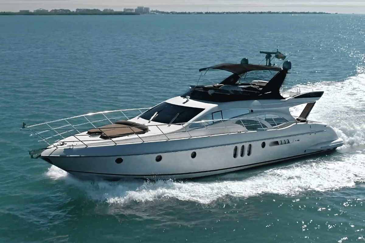 chartered yacht rental miami
